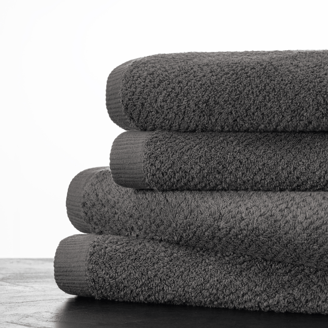 Tamsiai pilkos spalvos medvilninis rankšluostis RICE Dark Grey