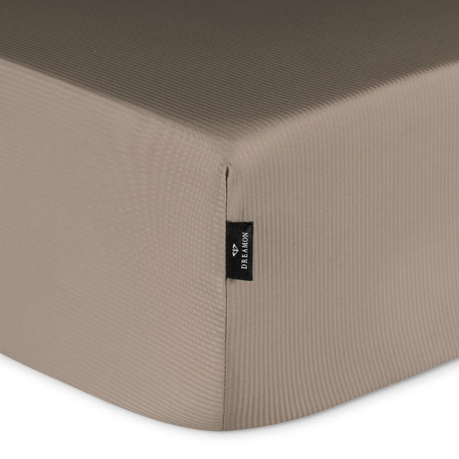 Paklodė su guma „Taupe Stripe“